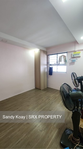 Blk 527 Jurong West Street 52 (Jurong West), HDB 3 Rooms #523193481
